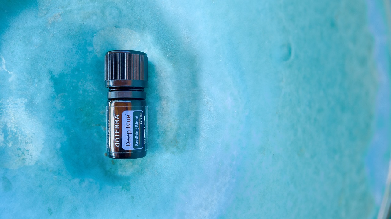 DIY Camphor Room and Linen Spray: Cool Air in a Bottle